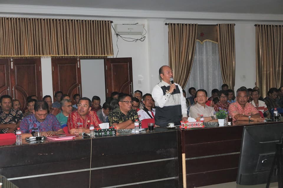 Bupati Taput Pimpin Raker Bersama Pemerintah Desa