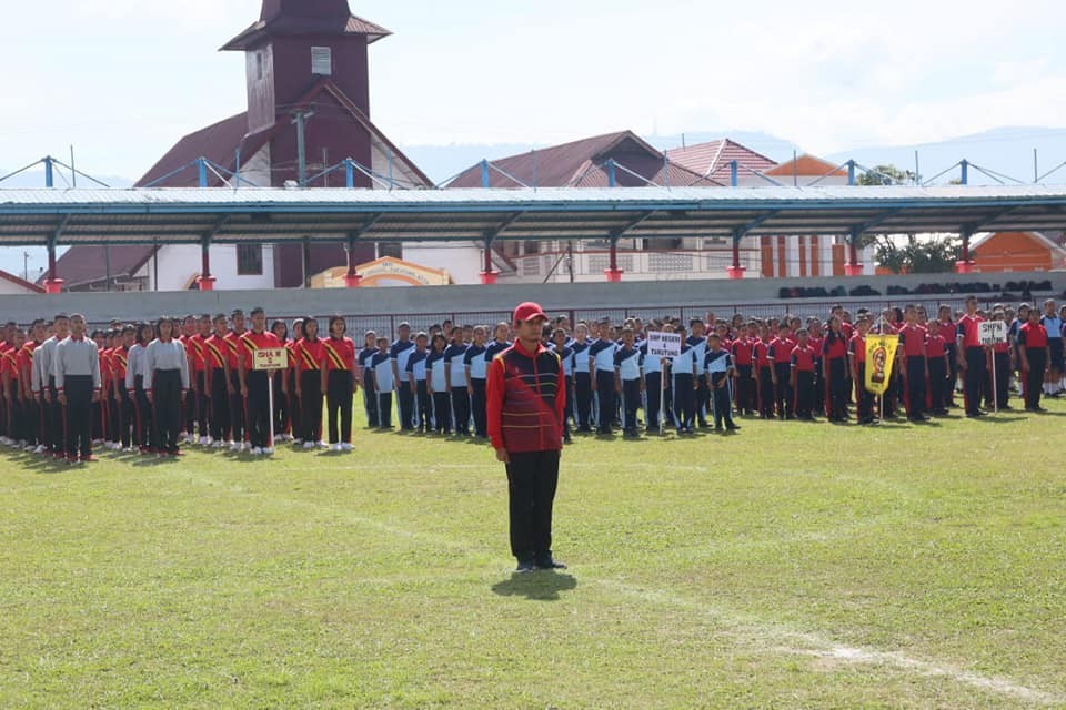 Pemkab Taput Berikan Uang Pembinaan bagi Atlet Berprestasi