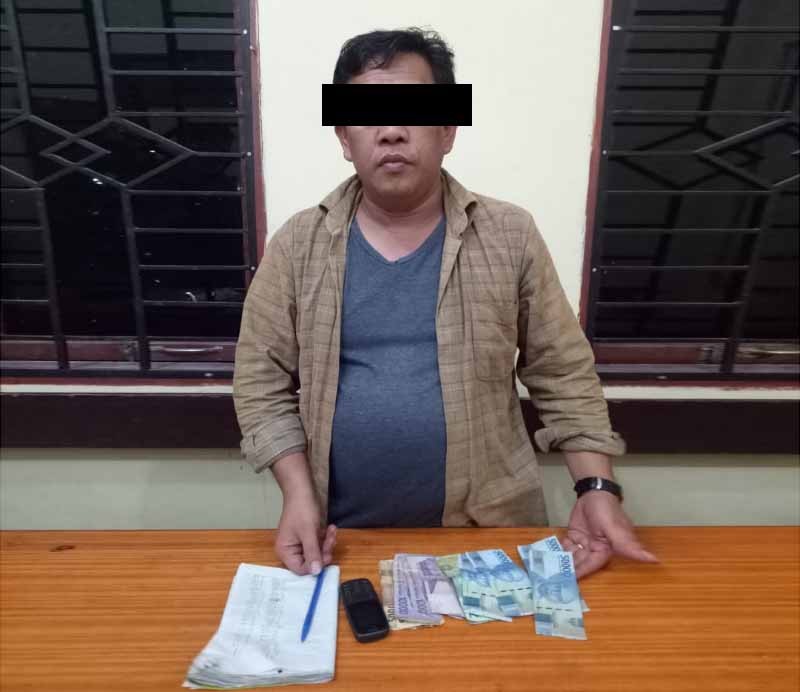 Unit Opsnal Reskrim Polres Tanah Karo Cyduk Pemain Toto Malam