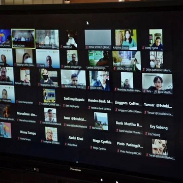 Perkuat Giat Pelaku Usaha, Bupati Dairi Buka Program Inkubasi Bisnis UMKM Secara Virtual